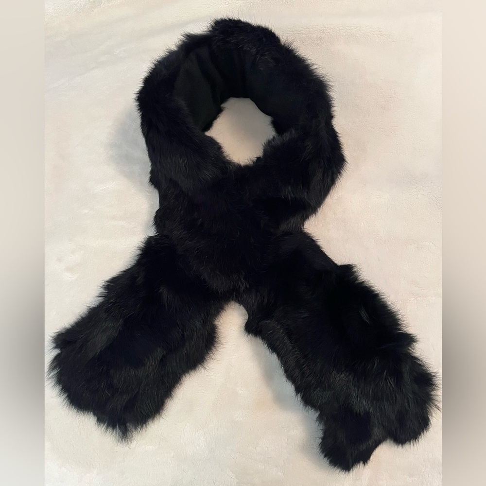 Adrienne Landau Black Pull Thru Rabbit Fur Scarf